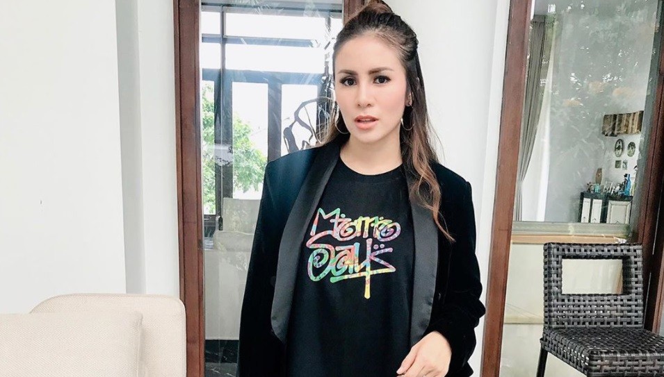 Momo Geisha Akui Krisis Percaya Diri, Bertanya Masih Diterima atau Tidak jika Kembali ke Dunia Musik
