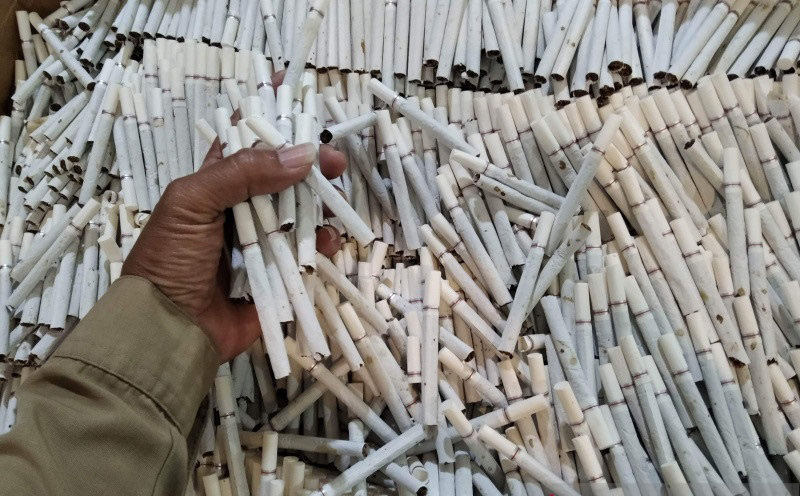 Bea Cukai Gagalkan Peredaran 2,2 Juta Rokok Ilegal di Kalsel, Selamatkan Kerugian Negara