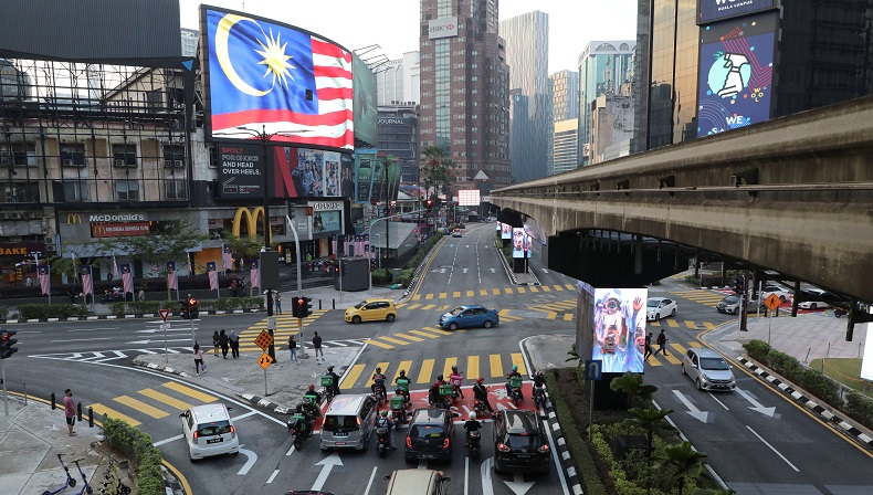 Efisiensi, Malaysia Tambah WFH bagi PNS Jadi 2 Hari Setiap Pekan
