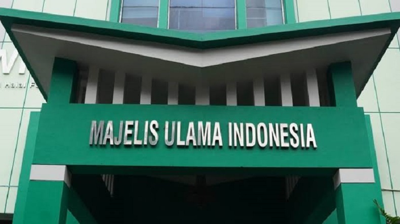 MUI Tegaskan Pria Berpakaian Perempuan Haram, Termasuk saat Karnaval Kemerdekaan