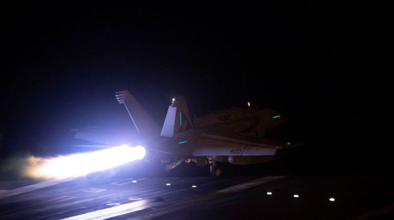 Jet-Jet Tempur AS dan Arab Saudi Gempur Irak, Serang Milisi Pro-Iran