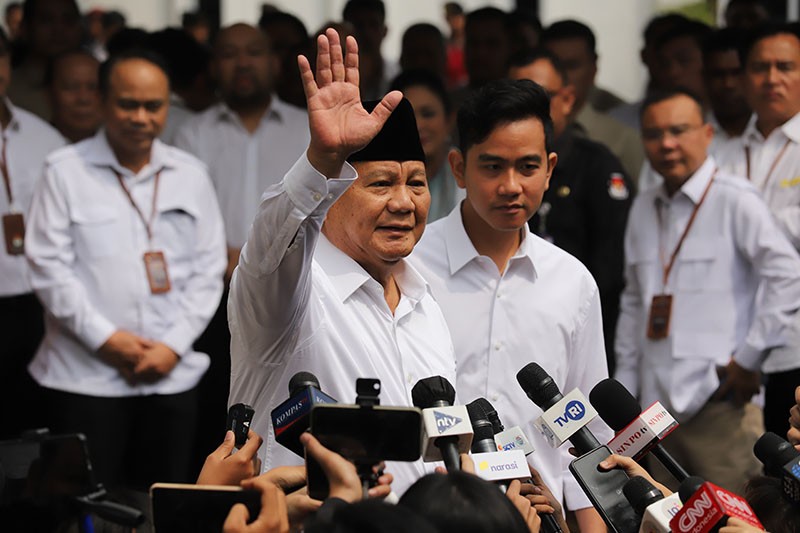 Survei Median: Mayoritas Publik Puas dengan Kinerja Prabowo-Gibran