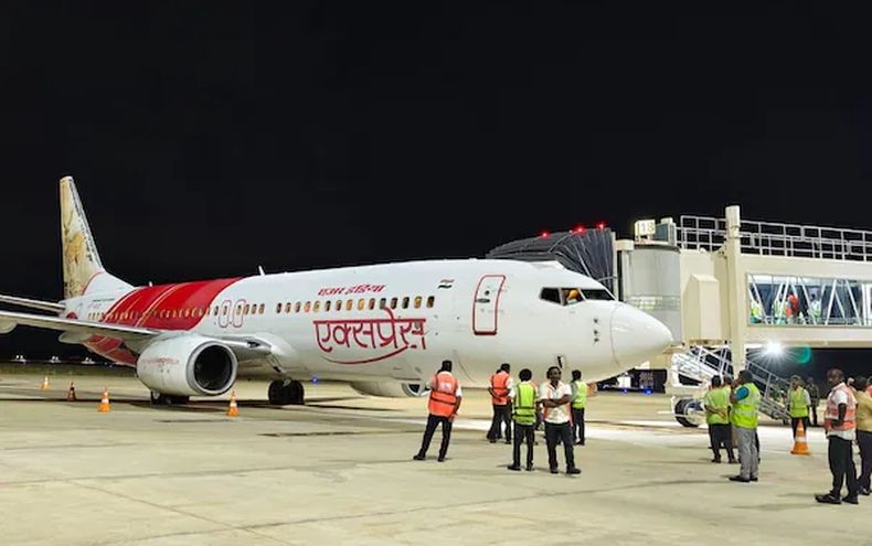 Pesawat Air India Bawa 145 Orang Terjun 90 Meter dalam Sekejap, Pilot Ternyata Positif Ganja