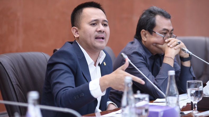 DPR Dorong Pemerintah Evaluasi Harga BBM Nonsubsidi usai Minyak Dunia Anjlok