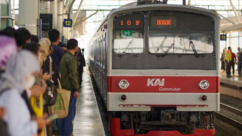 KRL Bogor dan Tangerang Kembali Normal usai Gangguan, Keterlambatan Diurai
