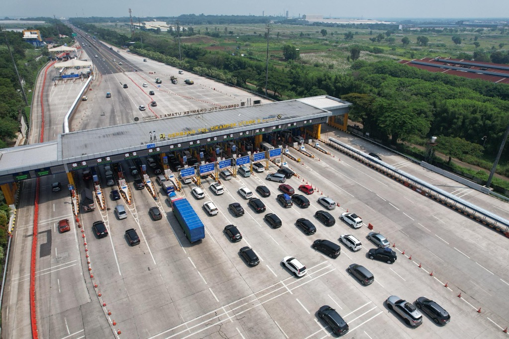 Libur Panjang 17 Agustus, 85.790 Kendaraan Tinggalkan Jakarta Lewat Tol Cikampek