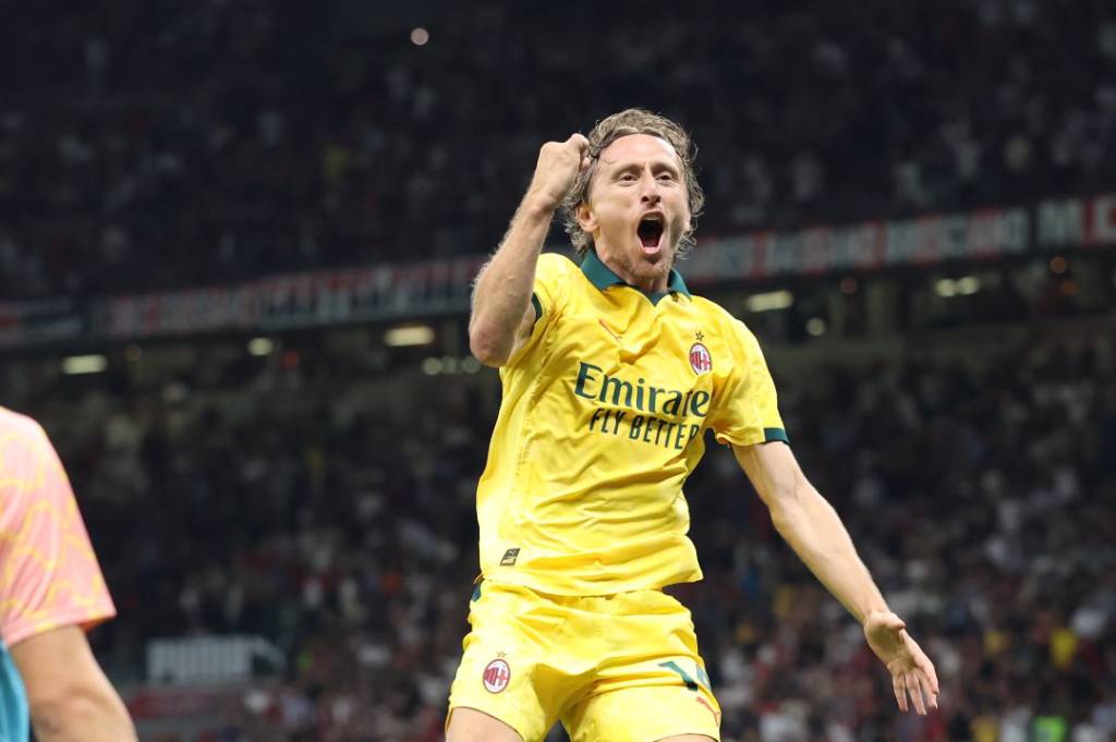Luka Modric Bertahan di AC Milan dengan Gaji Rp71 Miliar! Ruben Amorim Semringah