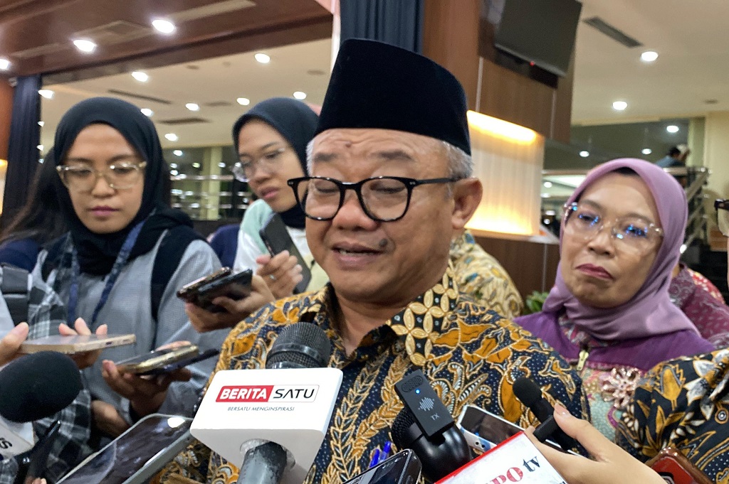 Mendagri Sebut Sekolah di Singapura Lebih Murah, Mendikdasmen: Tak Apple to Apple