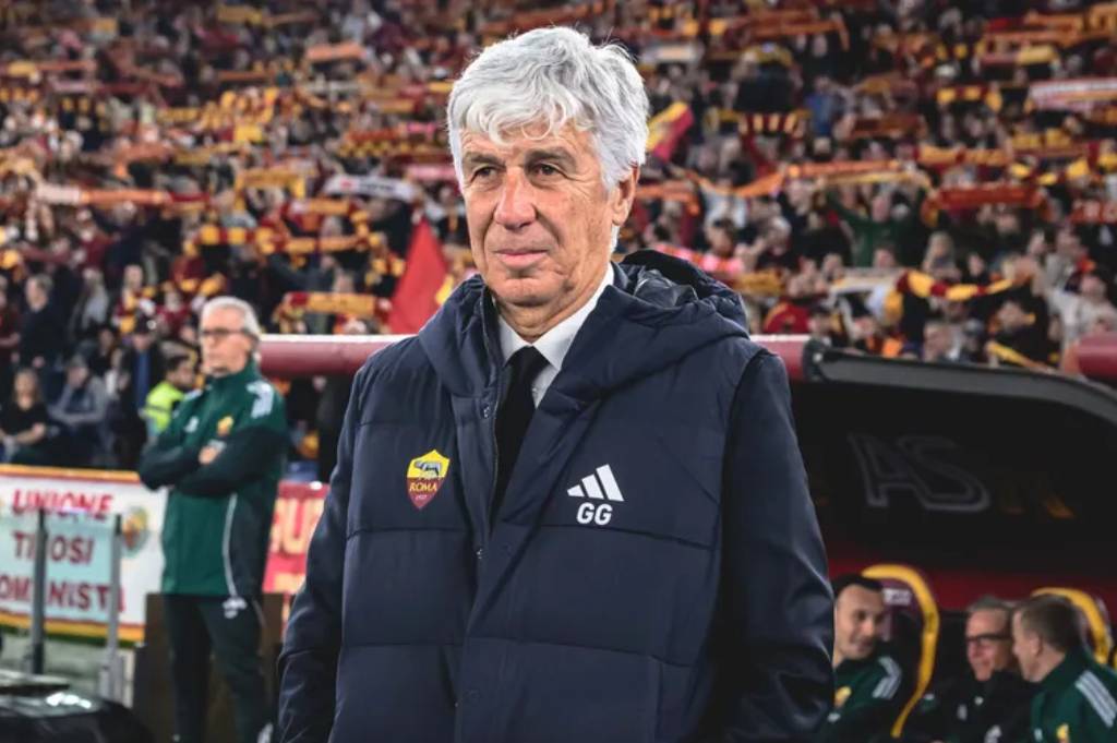 AS Roma Incar Bek Kanan Baru, Eks Juventus Jadi Target Panas di Bursa Transfer