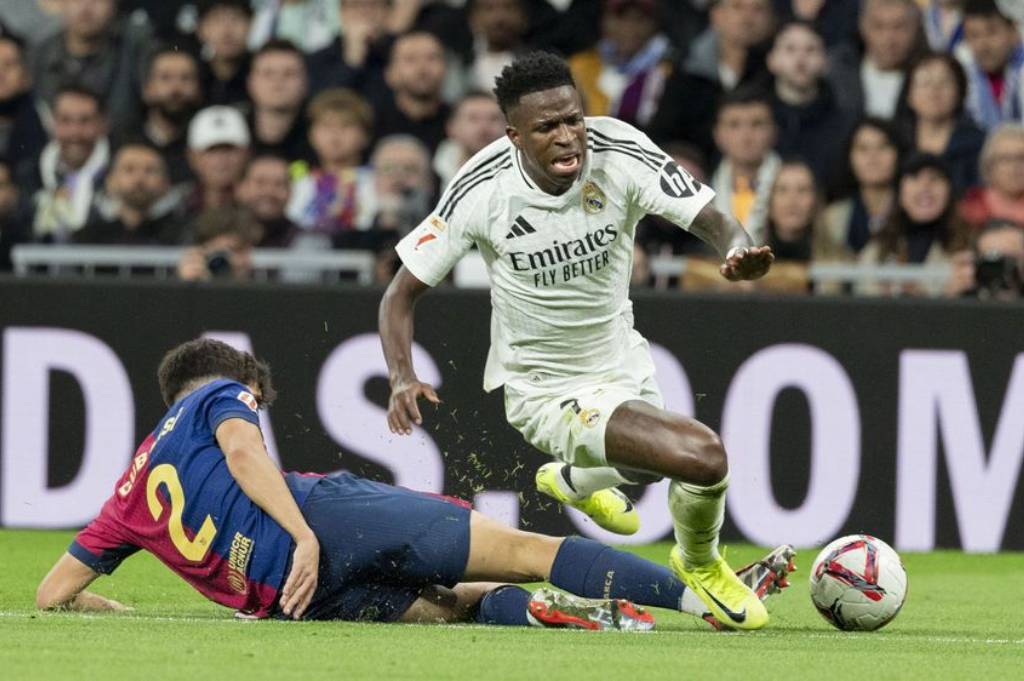 LALIGA Pecahkan Rekor demi Rekor! Pendapatan Tembus Rp112,58 Triliun, Penonton Stadion Meledak