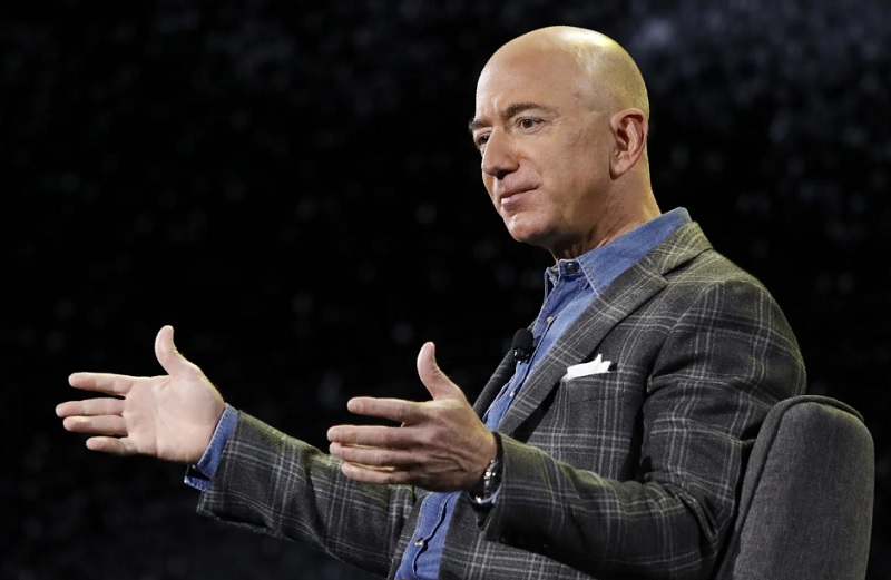 Jeff Bezos Selangkah Lagi Jadi Pemilik Liverpool, Deal Jumbo Rp105,47 Triliun Makin Dekat