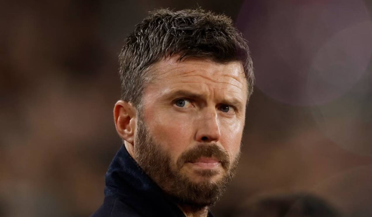 Carrick Mulai Panik! Bek Incaran MU Mulai Dilirik Chelsea