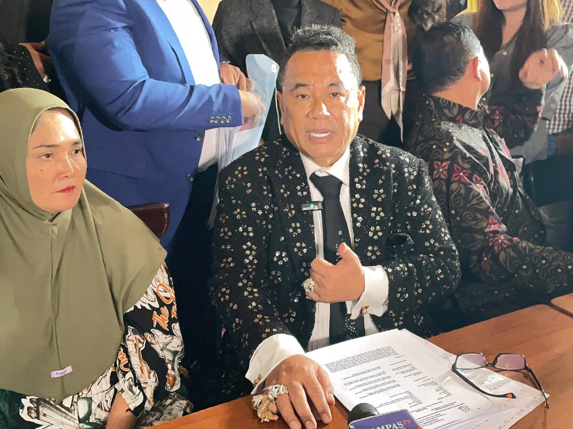 Hotman Paris Ditunjuk Jadi Pengacara Eks Jampidsus Febrie Adriansyah