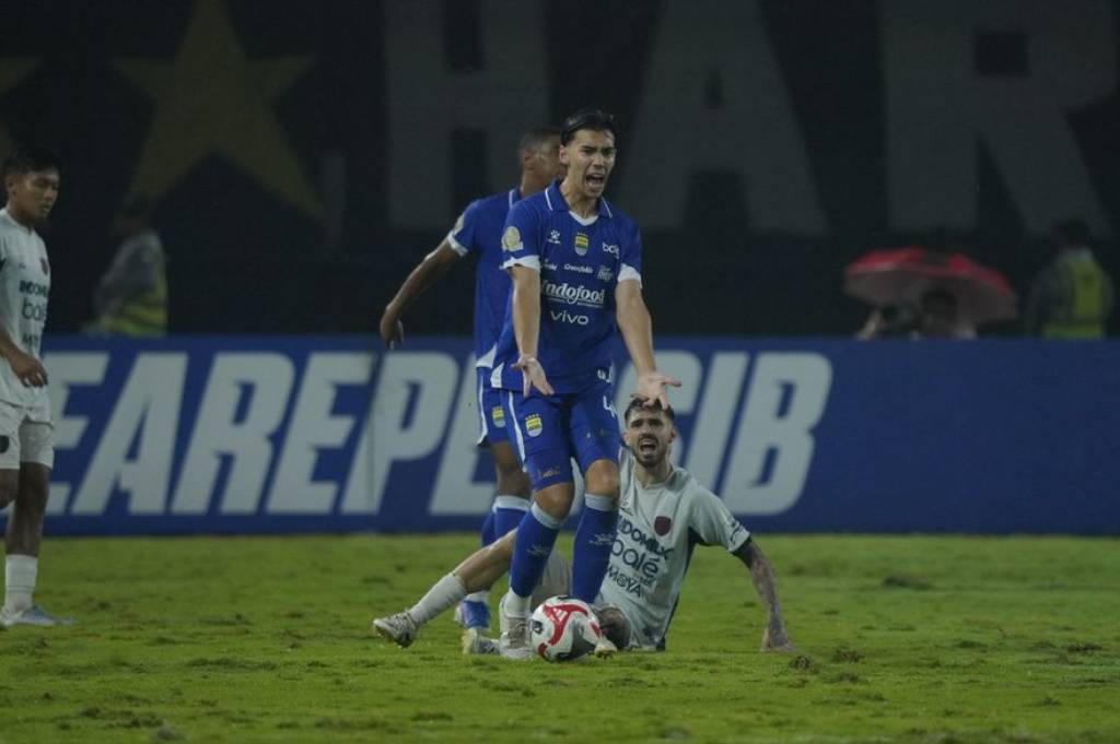 Persib Pinjamkan Dion Markx ke Persita, Bek Muda Maung Bandung Didorong Cari Menit Bermain