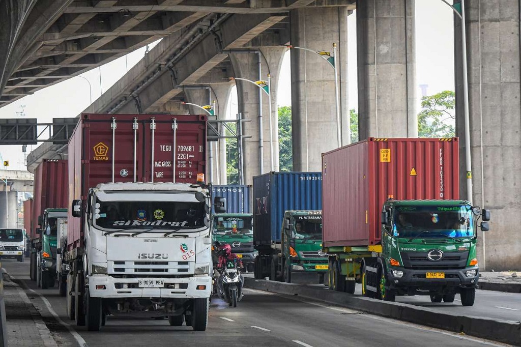 Truk Mogok Sering Bikin Macet, Dishub Jakarta Siapkan Call Center Derek Gratis Mulai Agustus