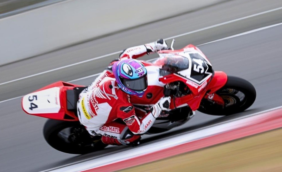 Veda Ega Pratama Siap Ukir Sejarah di Moto3 Hungaria, Debut di Trek Baru
