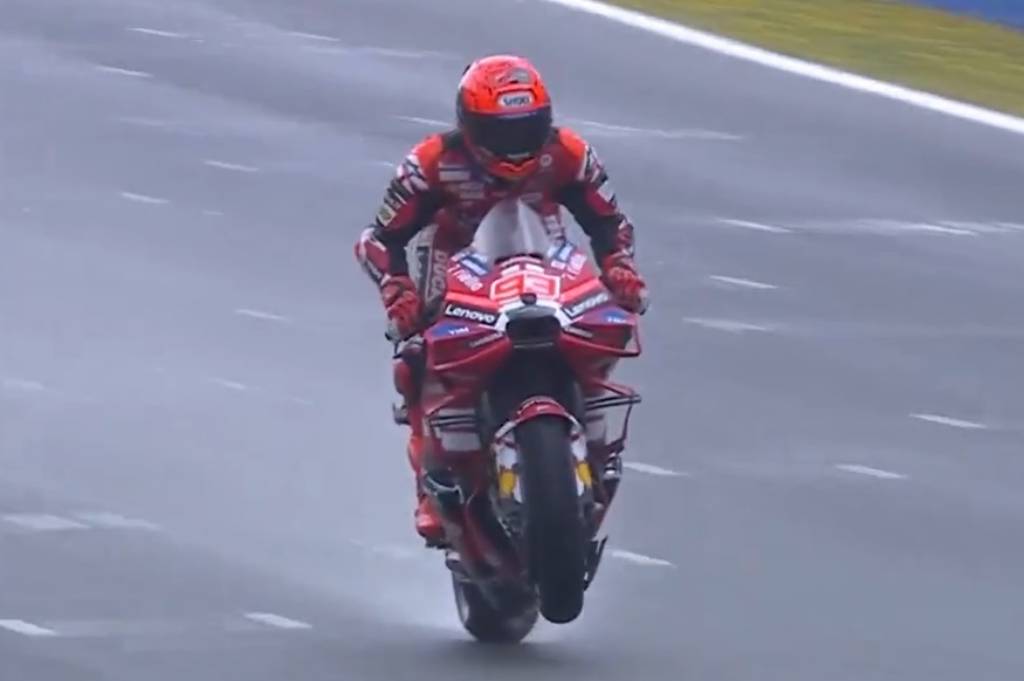 Sempat Terjatuh, Marc Marquez Rebut Pole Position MotoGP Hungaria 2026