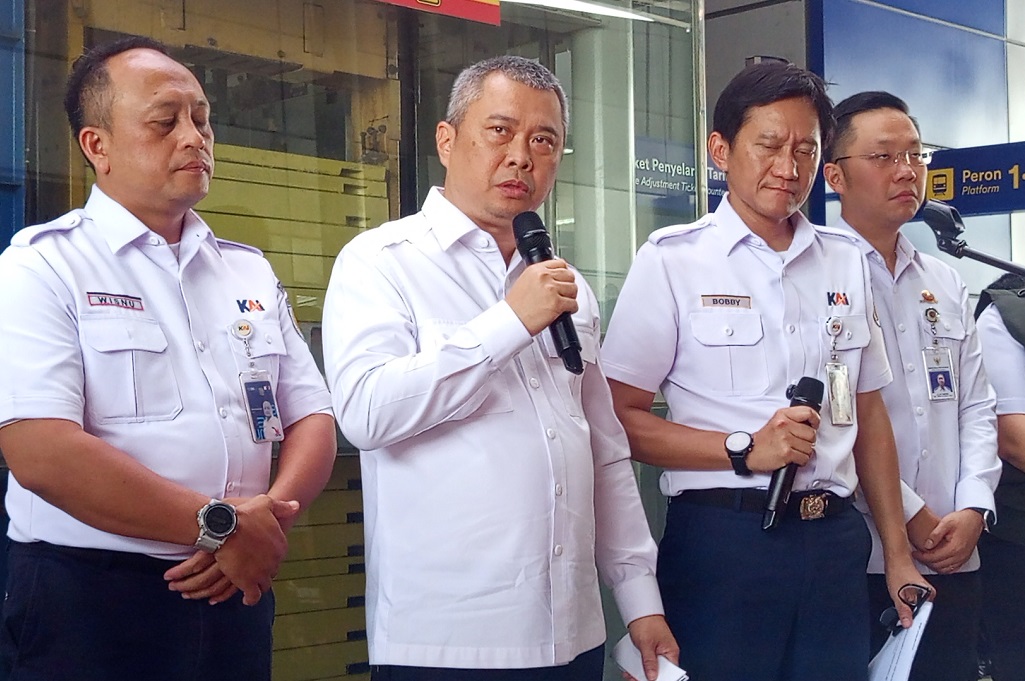 Menhub Minta Aplikator Jelaskan Mekanisme Potongan 8 Persen ke Driver Ojol
