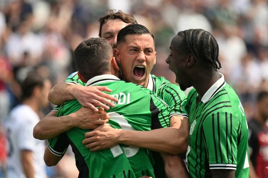 Jay Idzes Bawa Aura Kapten Timnas, Sassuolo Raih 3 Poin Pertama di Serie A