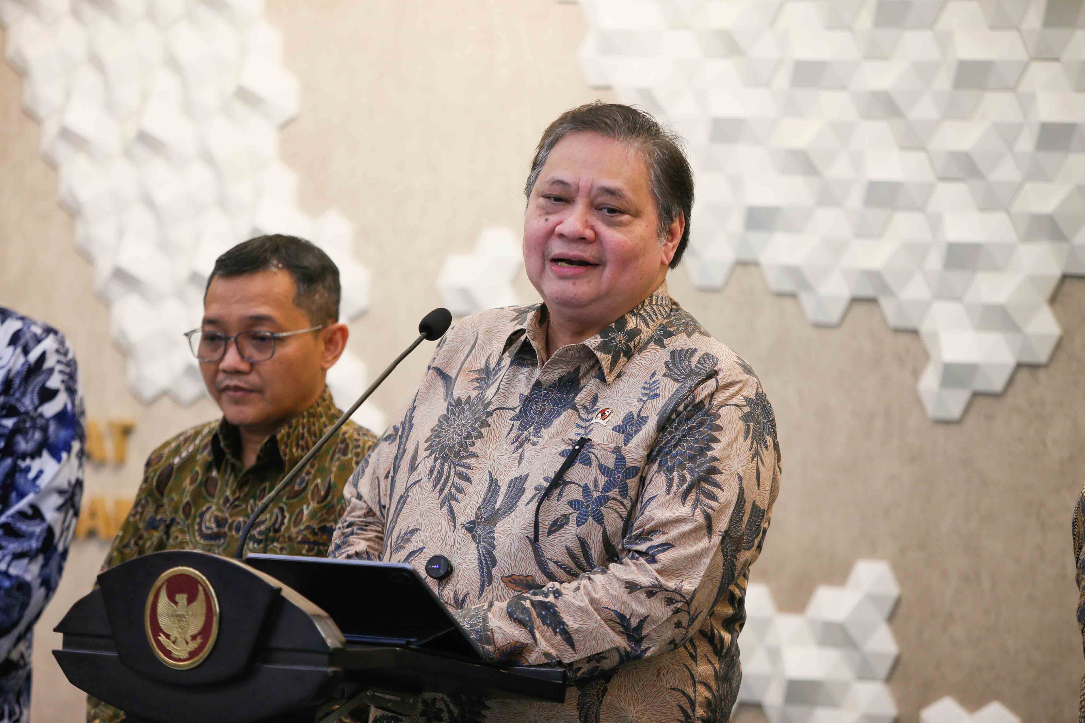 Airlangga Ungkap 1.800 Ton Emas di Bawah Bantal, Ini Penjelasan Kemenko Perekonomian
