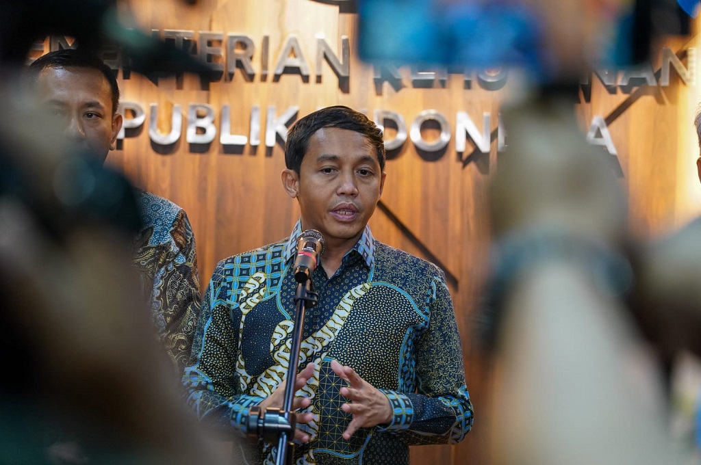 KPK Buka Peluang Panggil Menhut Raja Juli Antoni terkait Kasus Suap Bupati Kuansing
