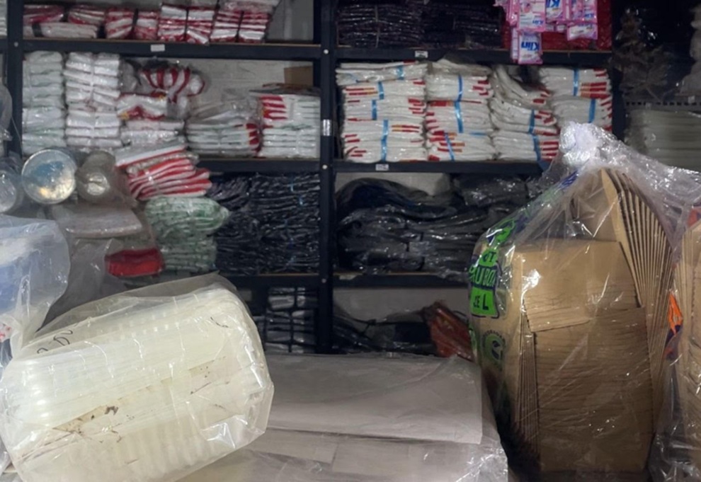 Pemerintah Bebaskan Bea Masuk Bahan Baku Plastik, Tekan Lonjakan Harga