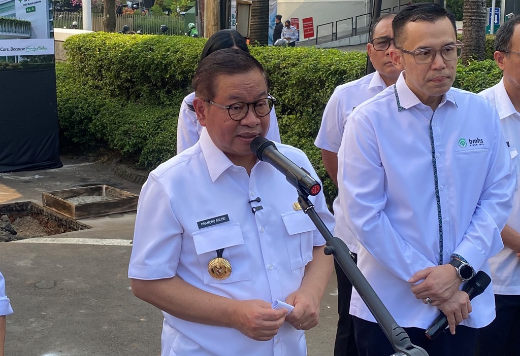 Pramono Ancam Blacklist Perusak Kabel Lift JPO Lenteng Agung