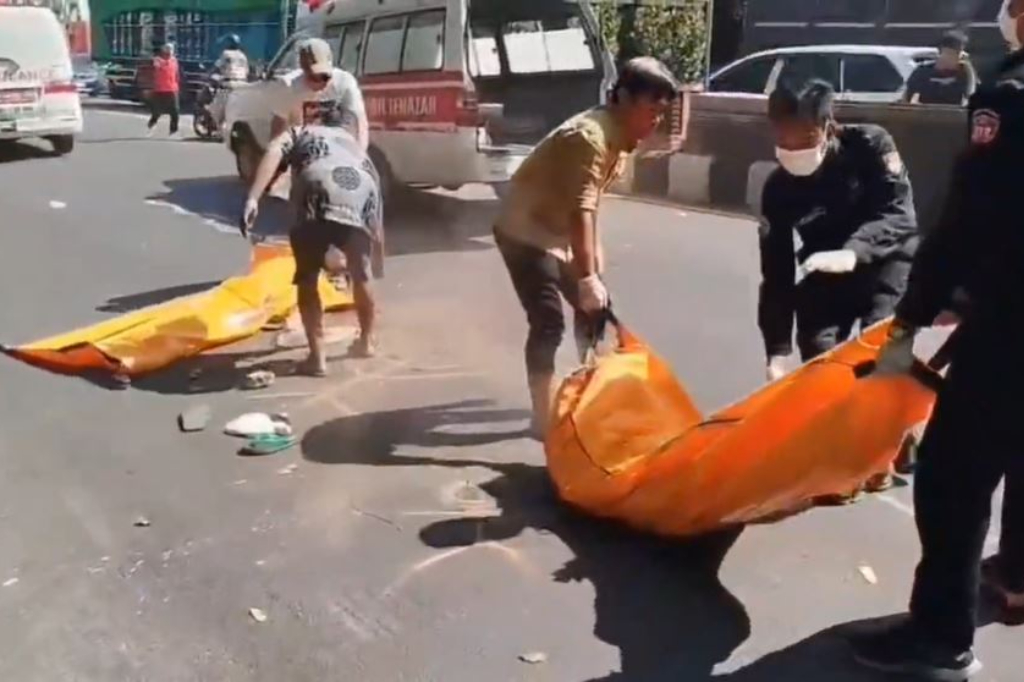 Tragis! 2 IRT Kakak Beradik Tewas Mengenaskan Terlindas Truk di Pantura Pasuruan
