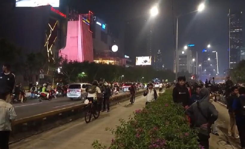 Massa Demo Mahasiswa Bubar, Jalan Sudirman Arah Bundaran HI Mulai Dibuka