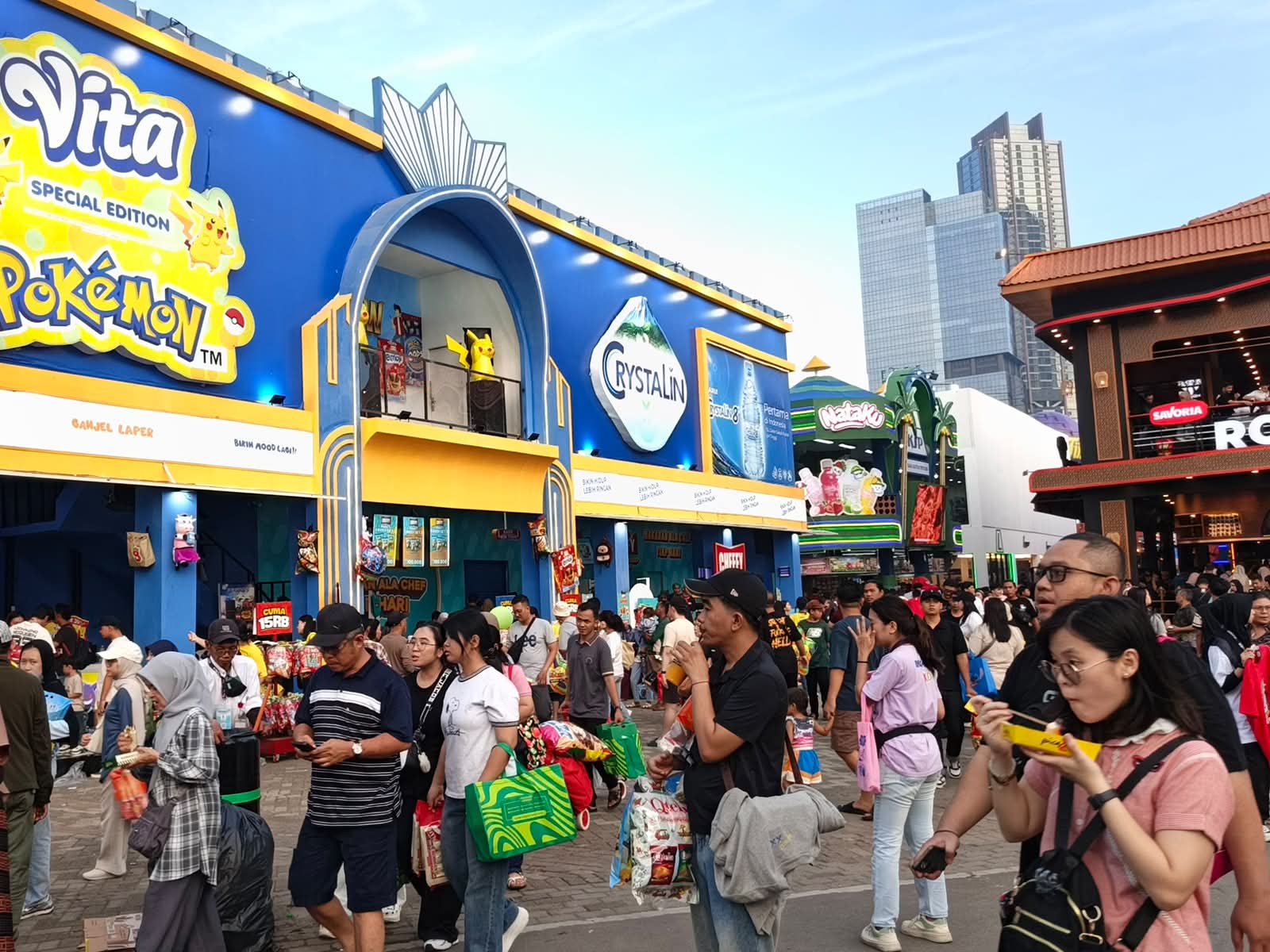 PRJ 2026 Hari ke-4 Ramai Pengunjung, Tenant Kuliner hingga Promo Belanja Diserbu!