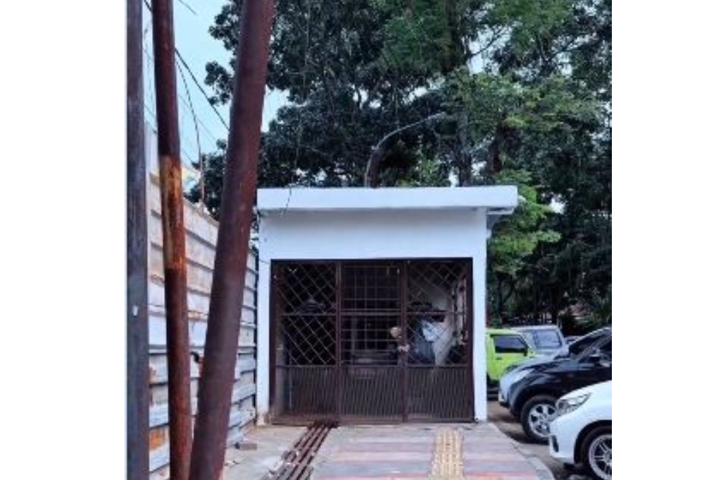 Viral Garasi di Atas Trotoar Jalan Ambon Bandung, Satpol PP Langsung Bongkar