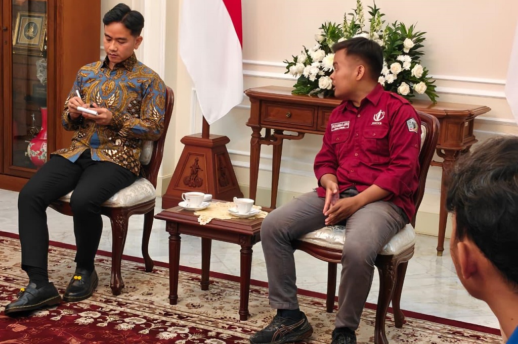 Bertemu Mahasiswa, Gibran Akui Program Pemerintah Masih Banyak Kekurangan: Kita Perbaiki Bersama