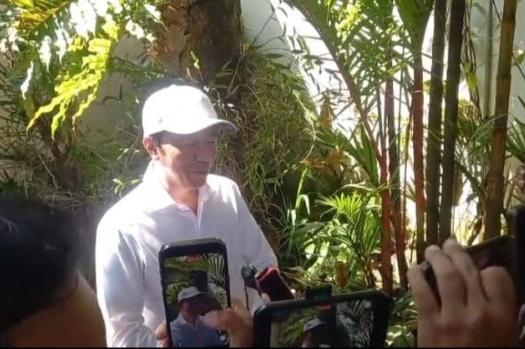 Breaking News: Jokowi Buka Suara soal Penangkapan Roy Suryo dan Dokter Tifa