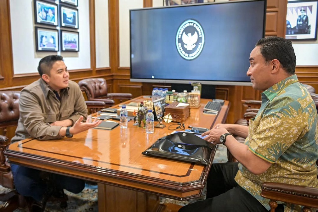 Seskab Teddy Bertemu Kepala BNN, Soroti Modus Baru Peredaran Narkoba Termasuk Lewat Vape