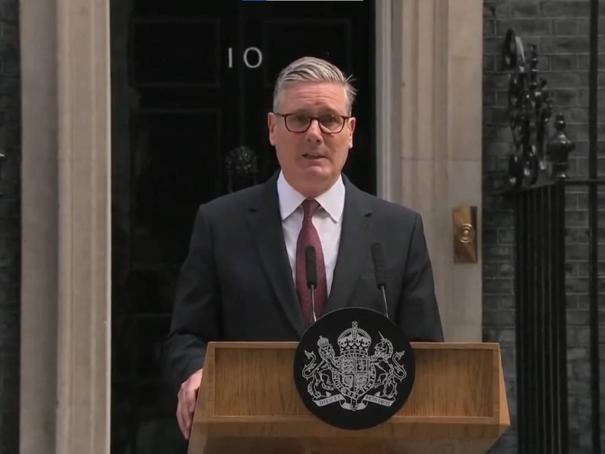 Momen PM Inggris Keir Starmer Tak Kuasa Menahan Tangis saat Umumkan Mundur