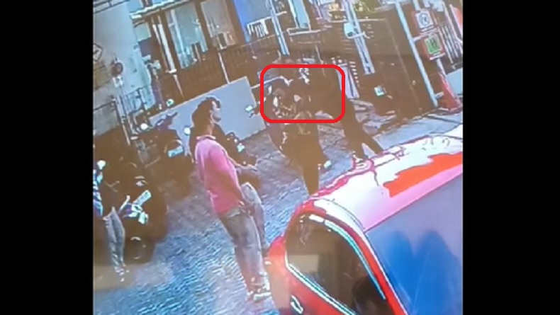 ASN Pukul Perawat RSUD Koesnadi Bondowoso Terekam CCTV