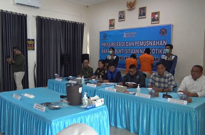 BNNP Kalteng Bongkar 2 Kasus Narkoba, Sita Sabu Hampir 300 Gram