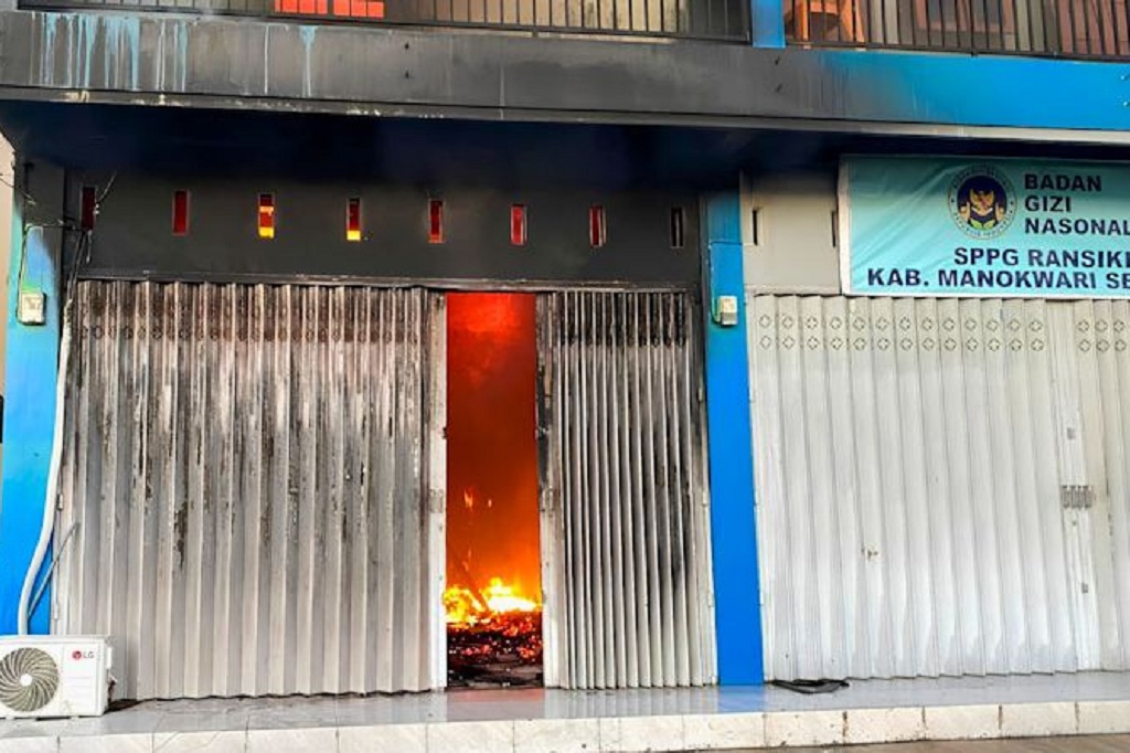 Kebakaran Dapur MBG di Ransiki Manokwari Selatan, 1 Orang Tewas