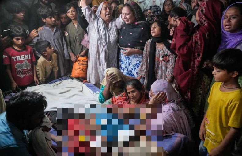 Bangunan Bimbingan Belajar Ambruk, 14 Anak Tewas