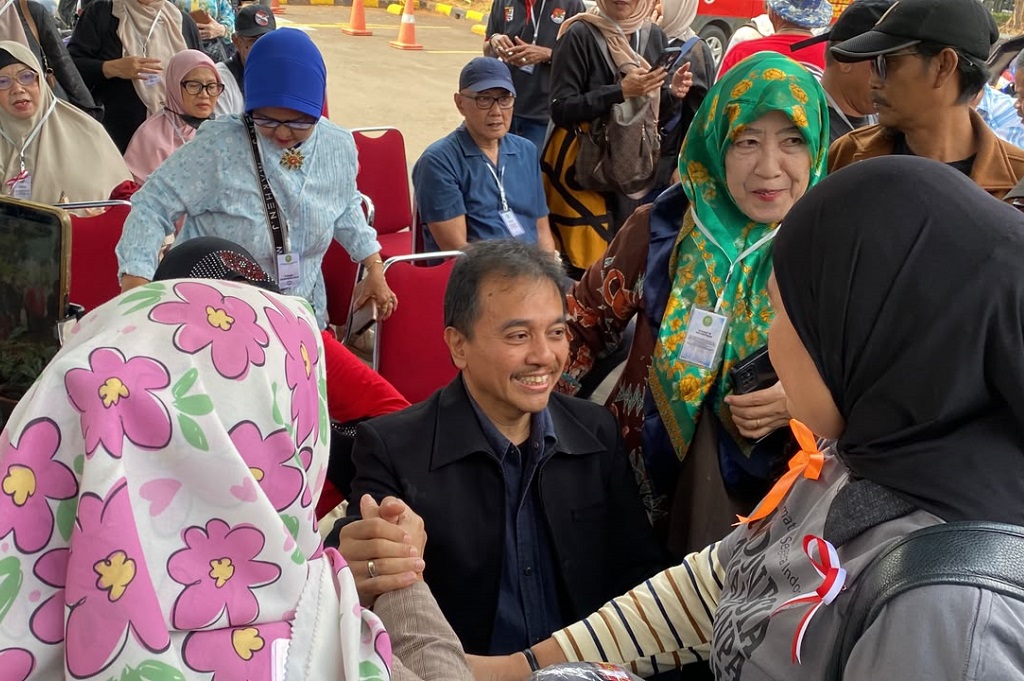 Roy Suryo Nonton Sidang Dokter Tifa di PN Jaktim, Singgung Eggi Sudjana-Rismon Harusnya Disidang