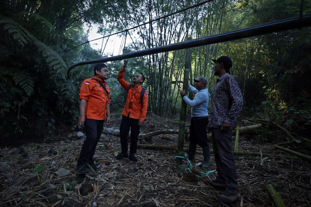 BNPB Pulihkan Jaringan Air Bersih di 7 Desa Magelang yang Terdampak Banjir Lahar Gunung Merapi