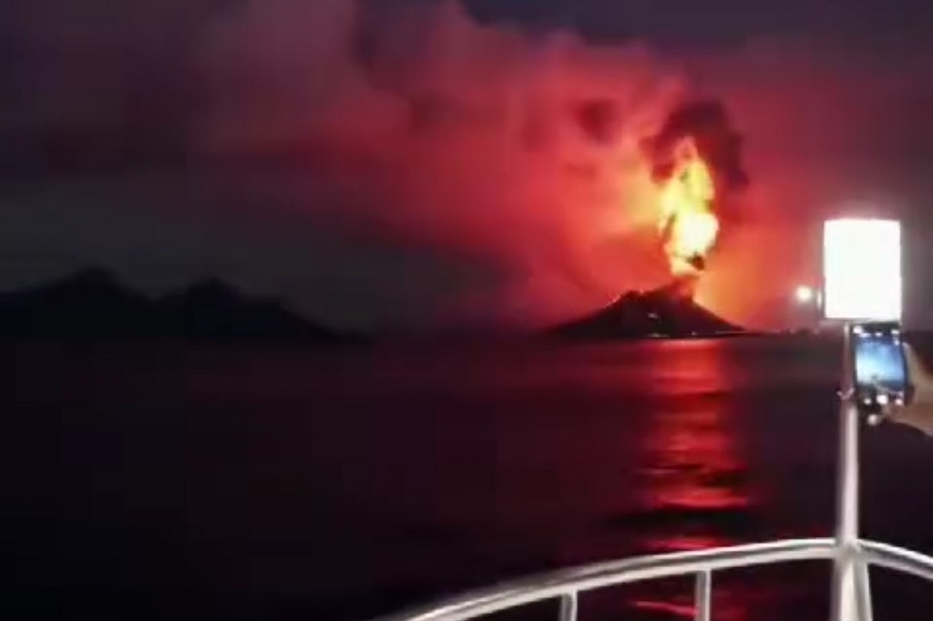 Viral Video Letusan Gunung Anak Krakatau, Ini Penjelasan PVMBG