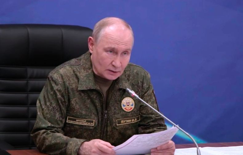 Kunjungi Wilayah Ukraina yang Direbut Rusia, Putin: Rusia Akan Menang Perang!
