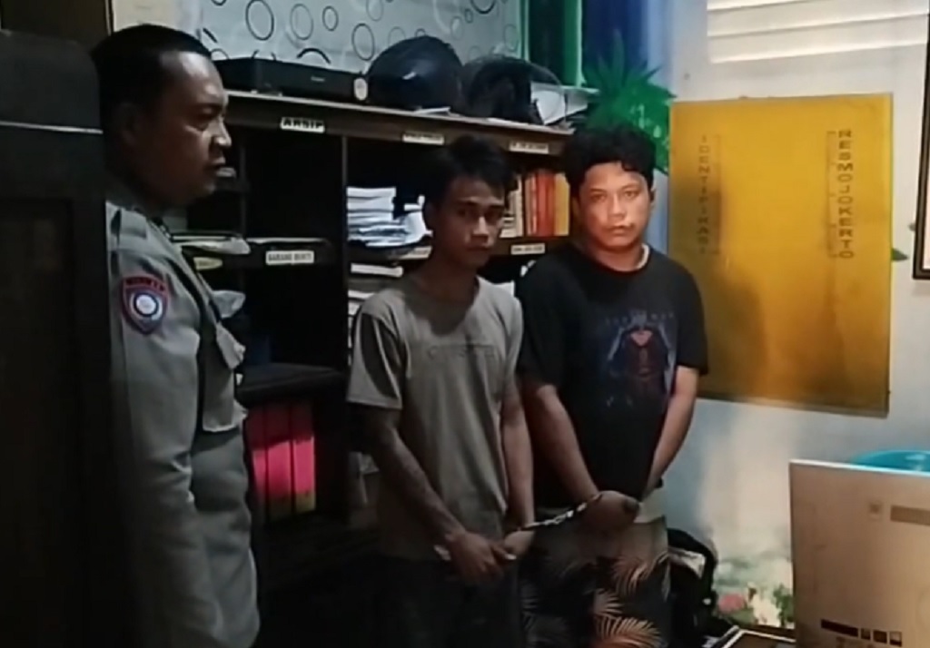 2 Pria Babak Belur usai Bobol SD di Mojokerto, Dalih Kepepet Bayar Sekolah Anak