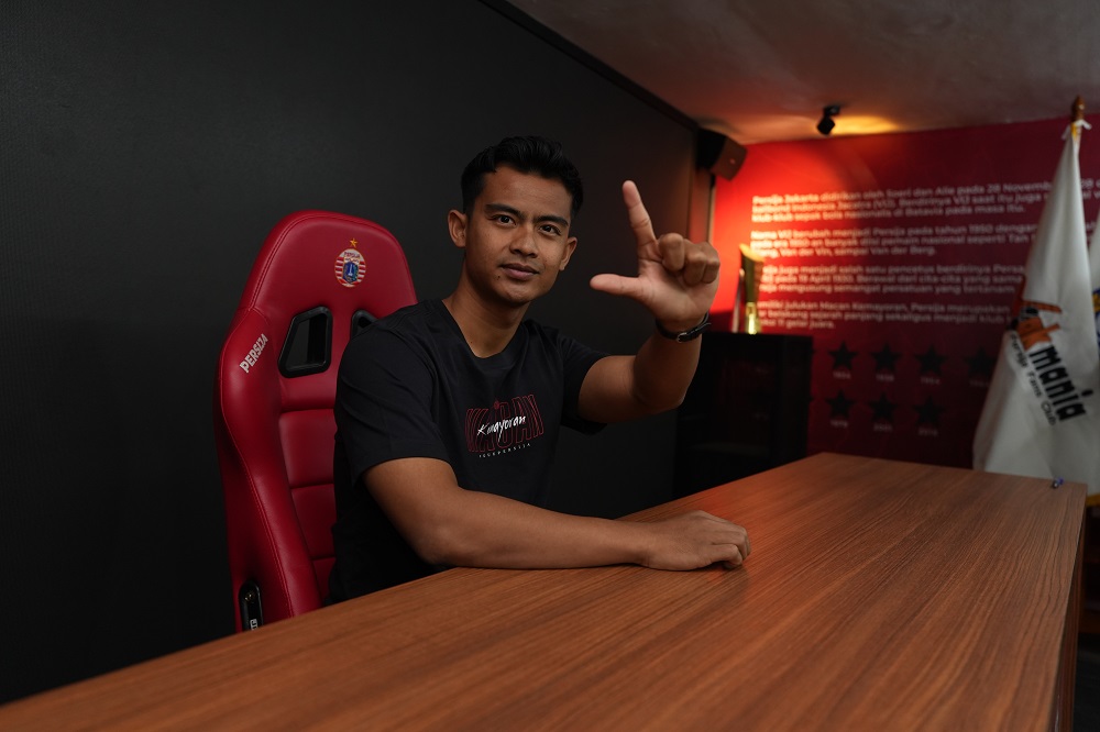 Pratama Arhan Gabung Persija Reuni dengan STY, Macan Kemayoran Kini Punya Senjata Lemparan Roket