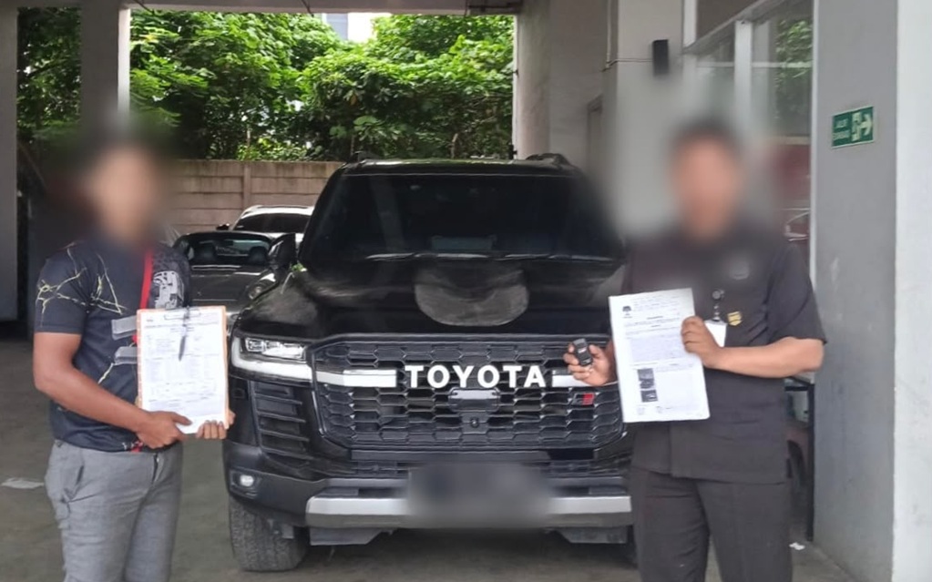 Penampakan Mobil Land Cruiser Kasus Bupati Kuansing Tiba di Rupbasan KPK Jakarta