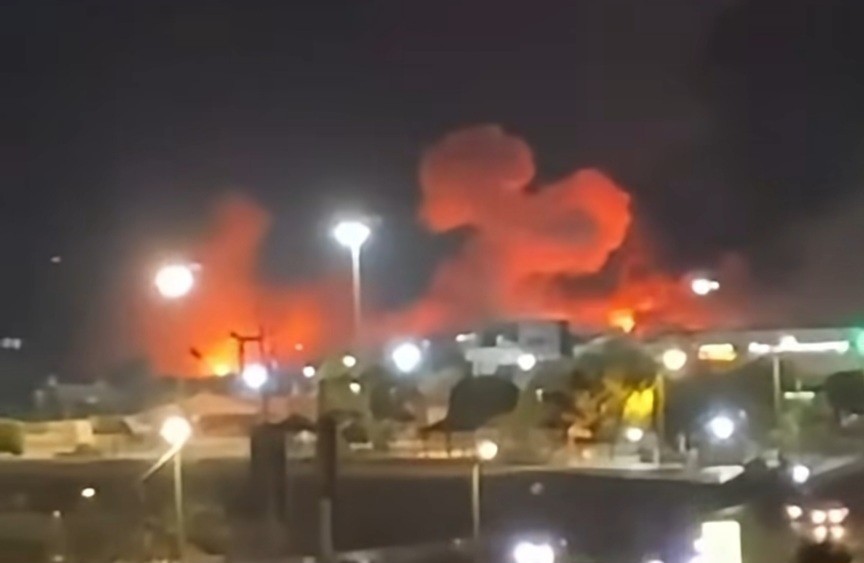 AS Serang Iran Lagi, Bandara Jadi Target