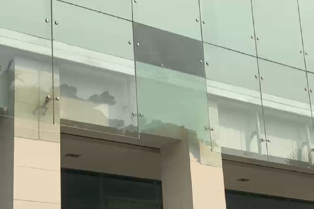 Kaca di Gedung BGN Pecah, Polisi Pastikan Bukan karena Ditembak