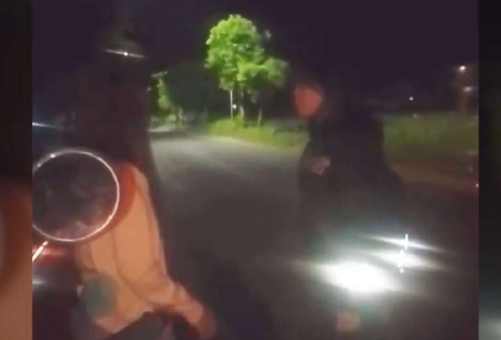 Viral Video Perempuan Dihajar di Pinggir Jalan Tuban, Polisi Turun Tangan
