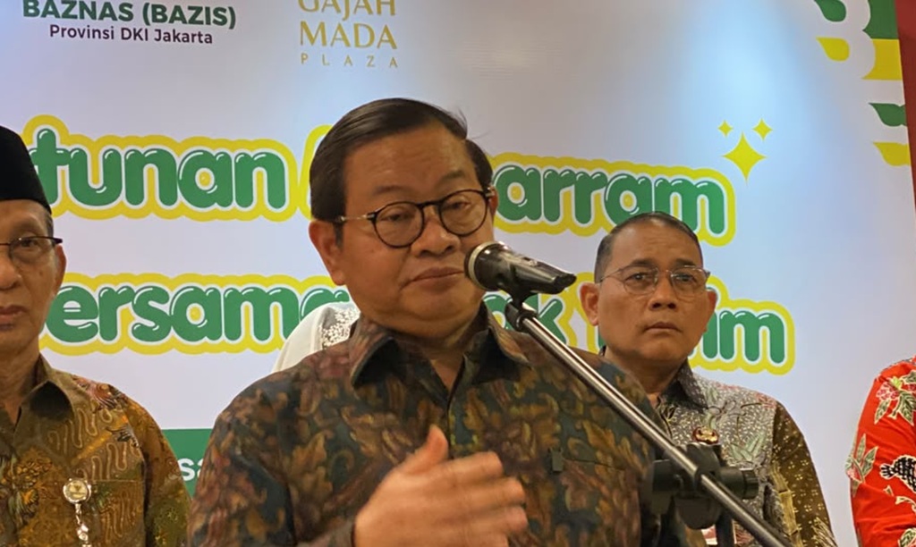 Pramono bakal Perpanjang Jam Operasional KRL-Transjakarta ke JIS saat Nobar Final Piala Dunia 2026